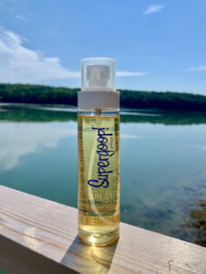 Read more about the article Supergoop Sun-Defying Sunscreen Oil Review