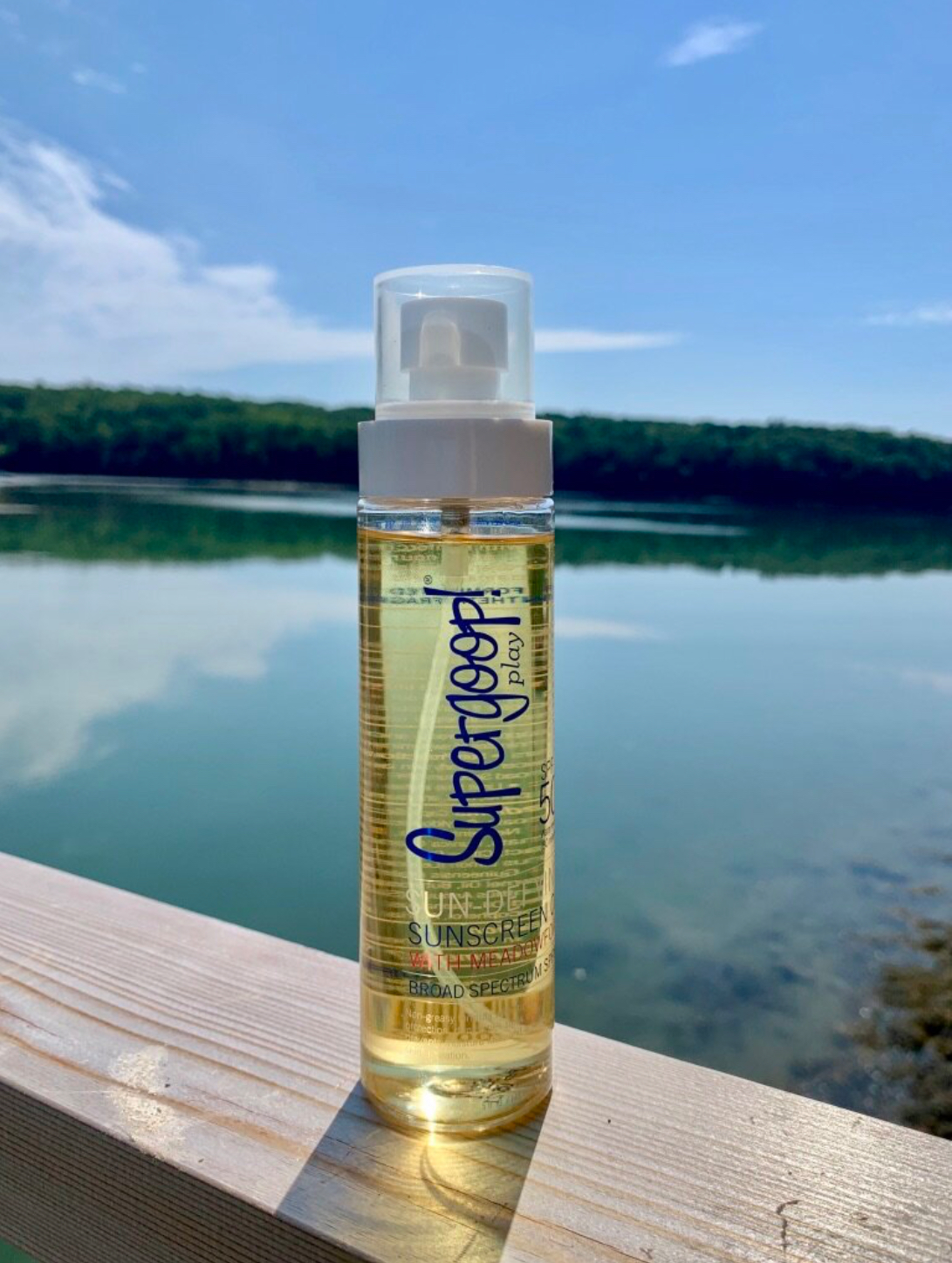 Read more about the article Supergoop Sun-Defying Sunscreen Oil Review